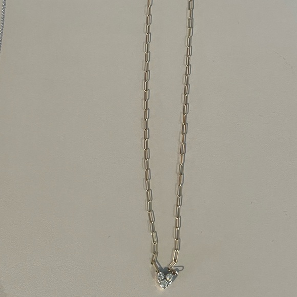 Gorgeous Natural Diamond Heart Cluster Necklace. - Picture 3 of 4